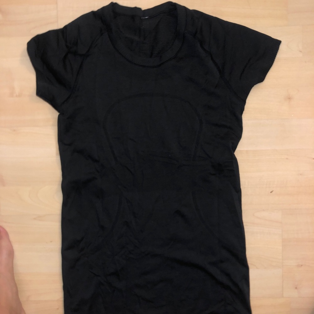 Lululemon Swiftly Tech Short Sleeve